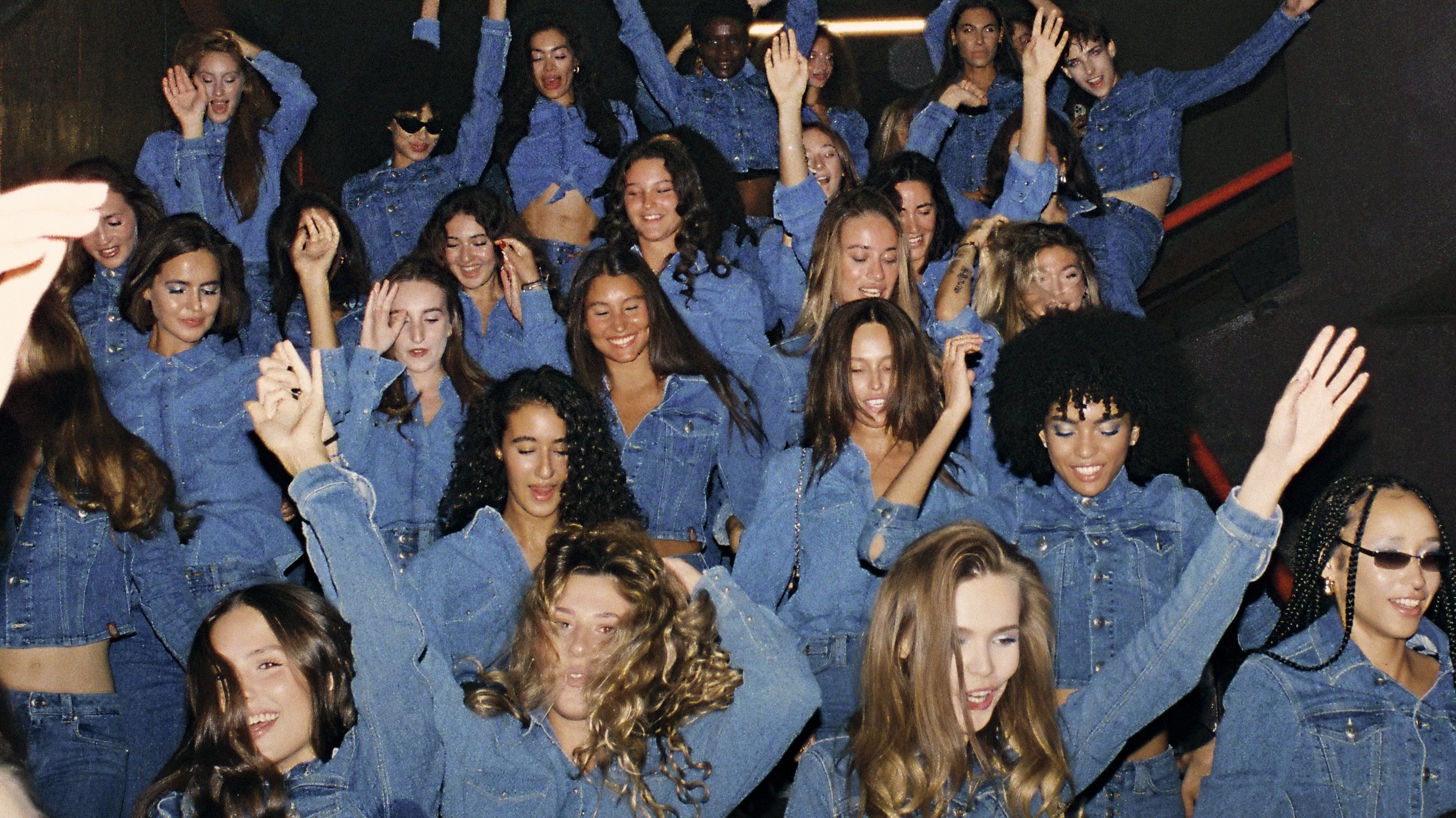 Collezione Esibizionista, flashmob sulle scale